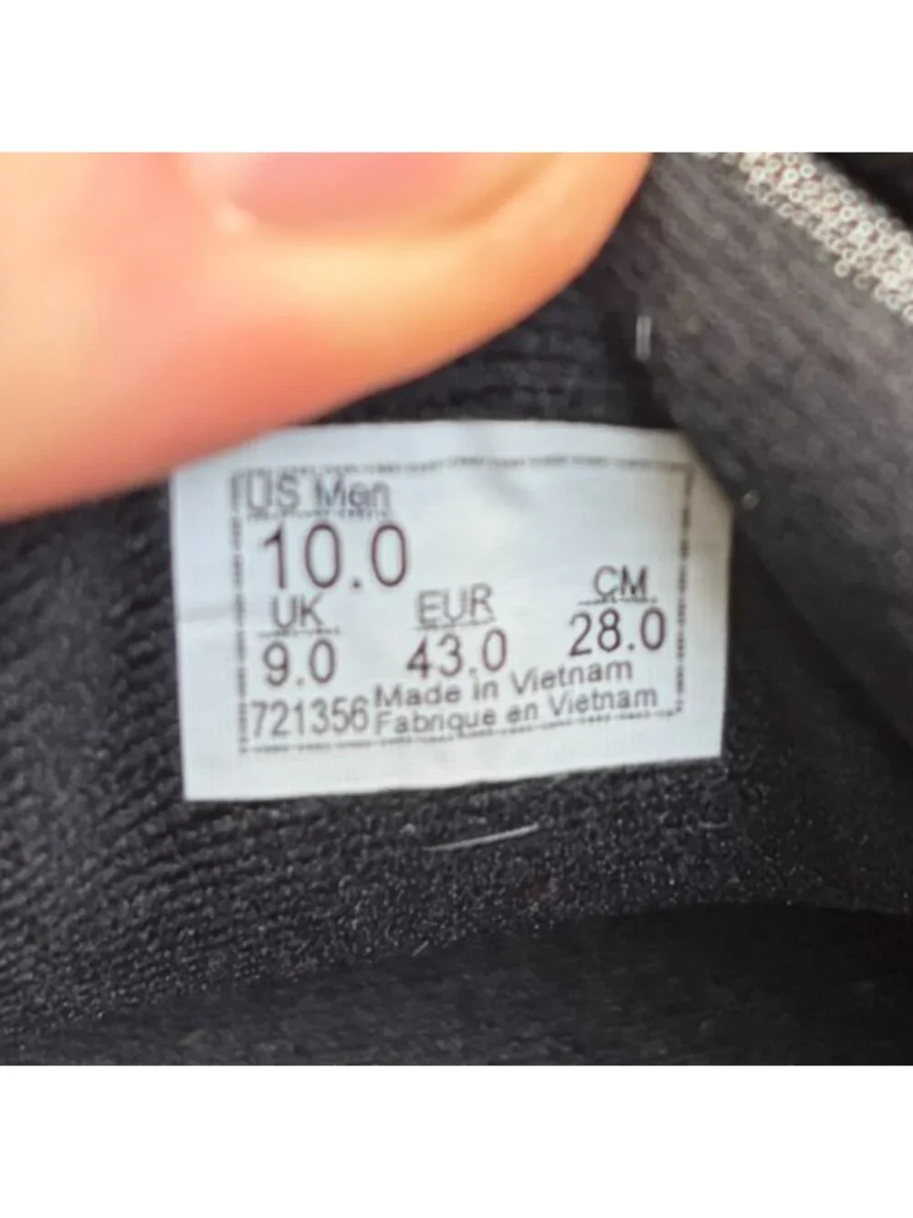Vans please review